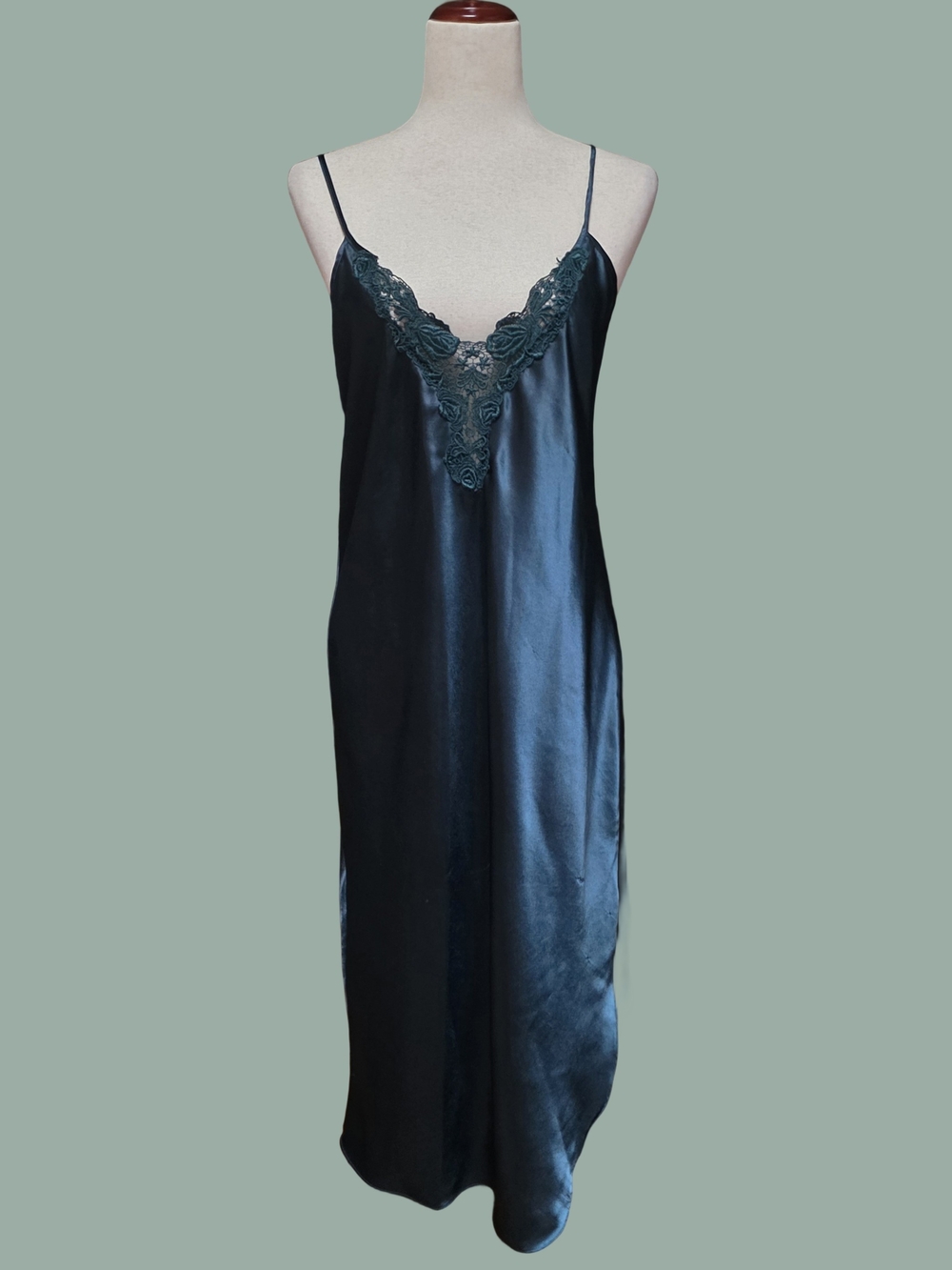Vintage Inner Most Emerald Green Satin Embroidered Trim Strappy Slip - Picture 1 of 9